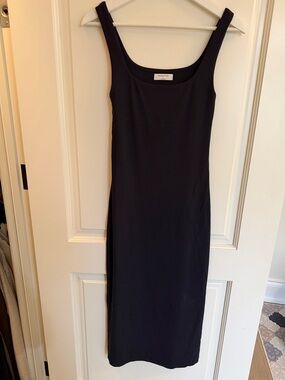 Babaton Black Form Fitting Dress Size Small